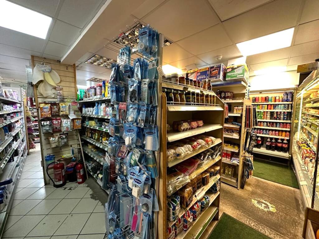 Additional image 8 of 202 Bradford Road, Castle Bromwich, Birmingham, B36 9AA