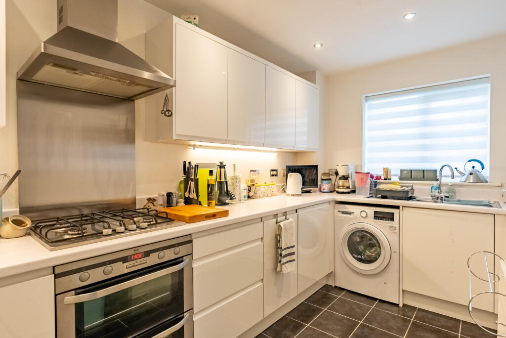 Additional image 4 of Old School Drive, Wheathampstead, St. Albans, Hertfordshire, AL4