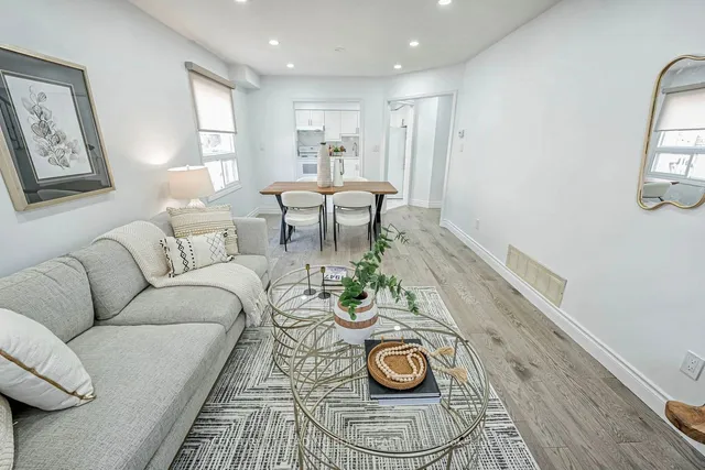 Additional image 30 of 6 Rangeley Dr