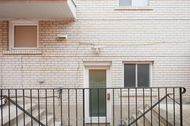 Additional image 37 of 41 Dixington Cres