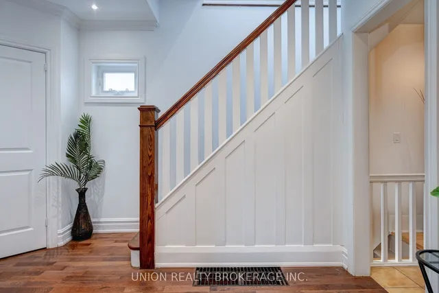 Additional image 11 of 528 Strathmore Blvd