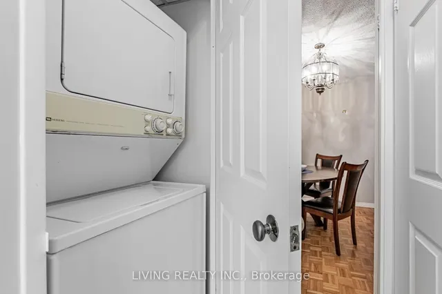 Additional image 28 of 280 Simcoe St Unit 308