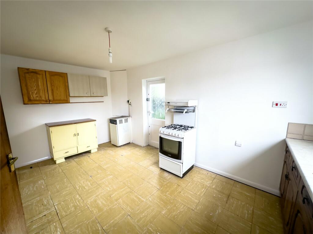 Additional image 6 of Eileen Gardens, Birmingham, West Midlands, B37