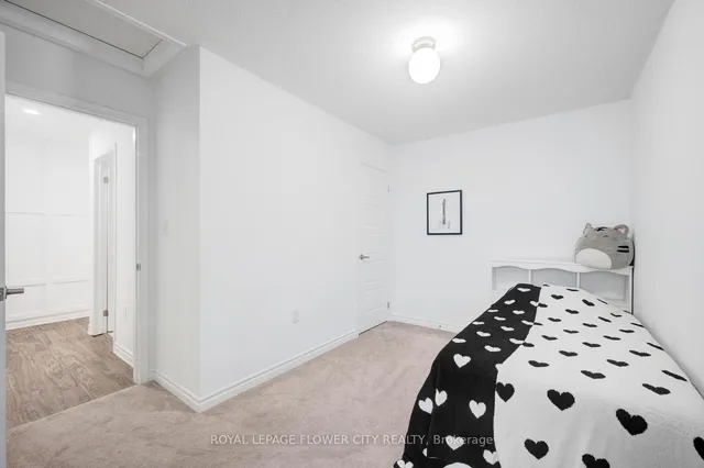 Additional image 31 of 1567 Moira Cres