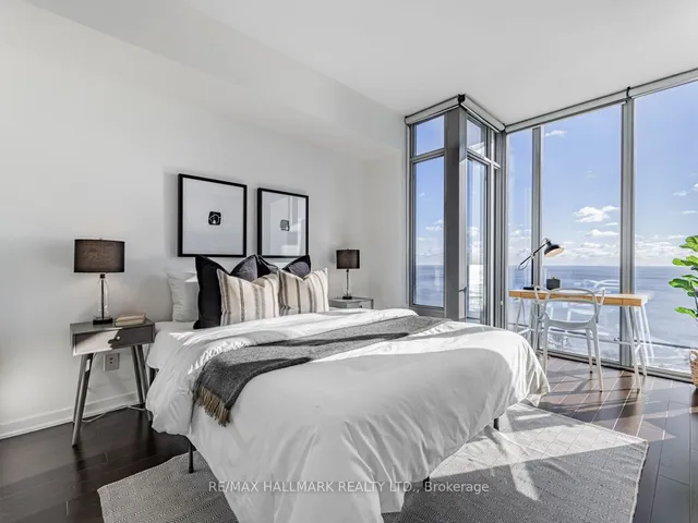 Additional image 17 of 103 The Queensway Unit 2105