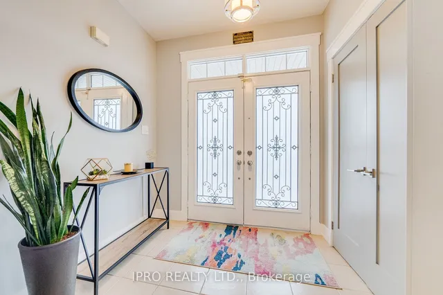 Additional image 5 of 1038 Laurier Ave