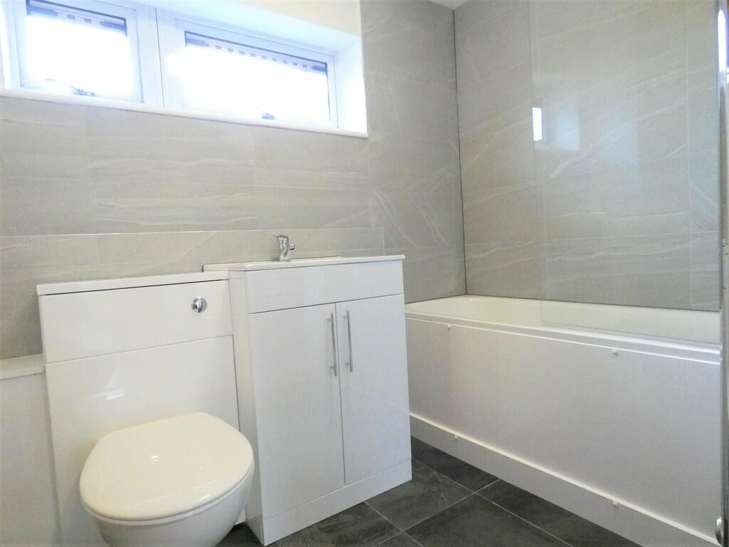 Additional image 8 of Valley Road St Albans