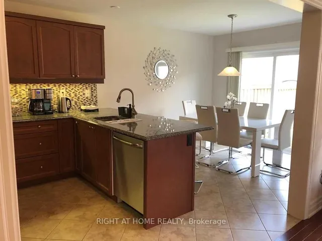 Additional image 3 of 933 Asleton Blvd