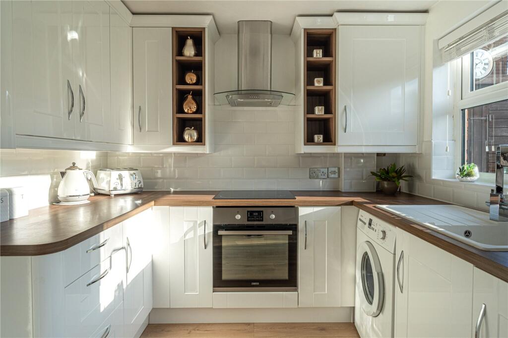 Additional image 6 of Swallowfield, Tamworth, Staffordshire, B79