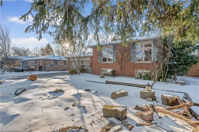 Additional image 49 of 15 Laurendale Ave