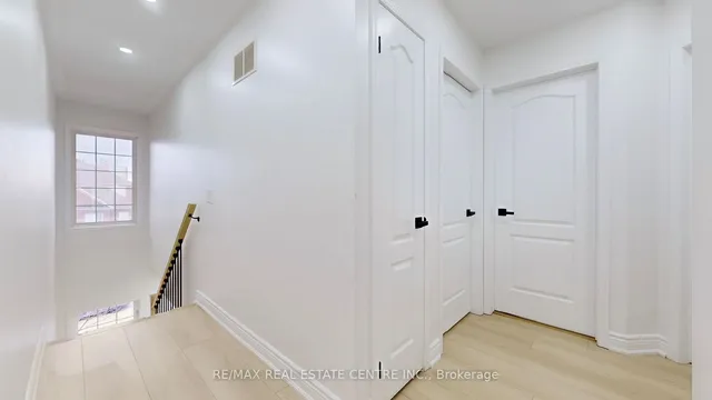 Additional image 14 of 51 Denison Ave