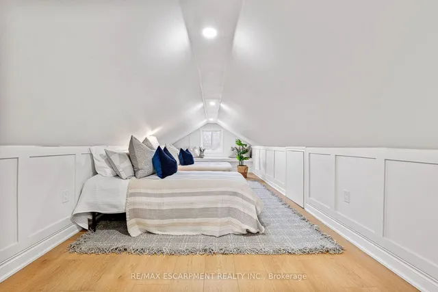 Additional image 17 of 20 Walter Ave