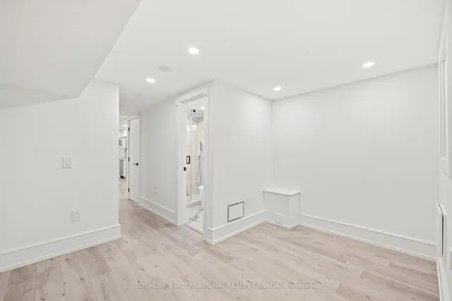 Additional image 34 of 121 Major St