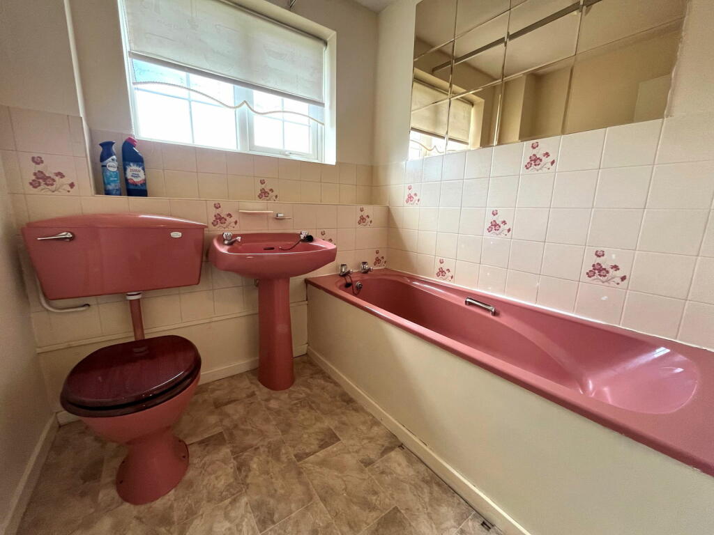 Additional image 18 of Michaelwood Close, Redditch