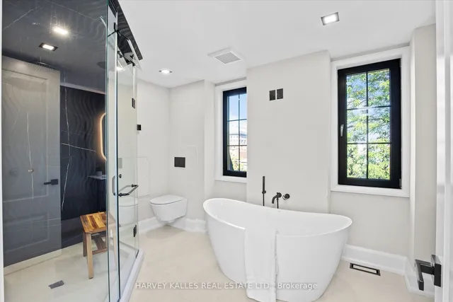 Additional image 20 of 174 Lisgar St