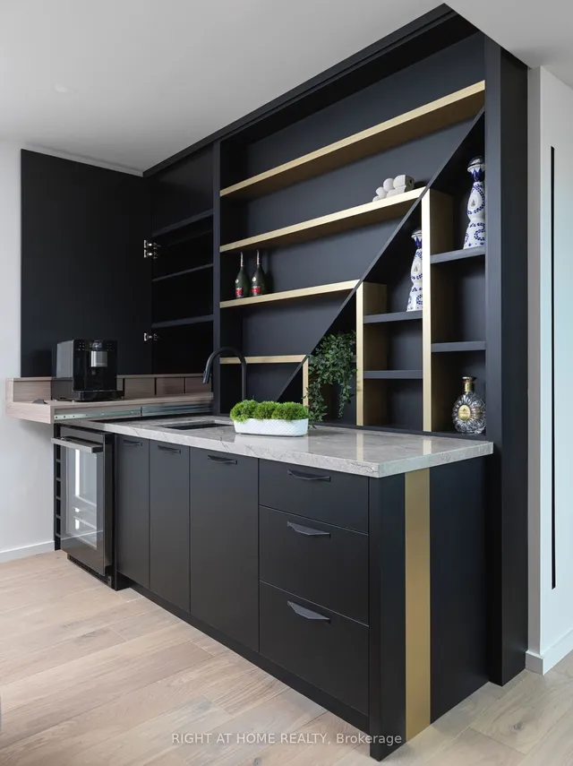 Additional image 28 of 29 Walford Rd