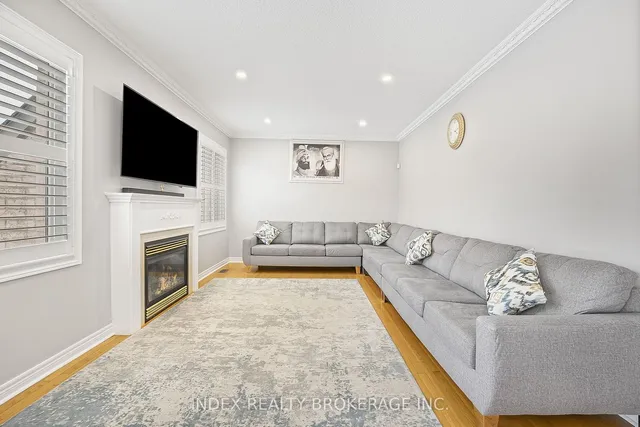 Additional image 11 of 33 Timberwolf Rd