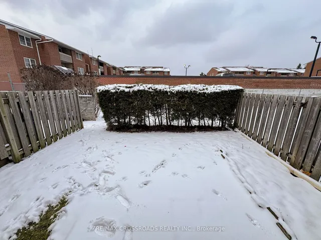 Additional image 25 of 50 Blackwell Ave Unit 8