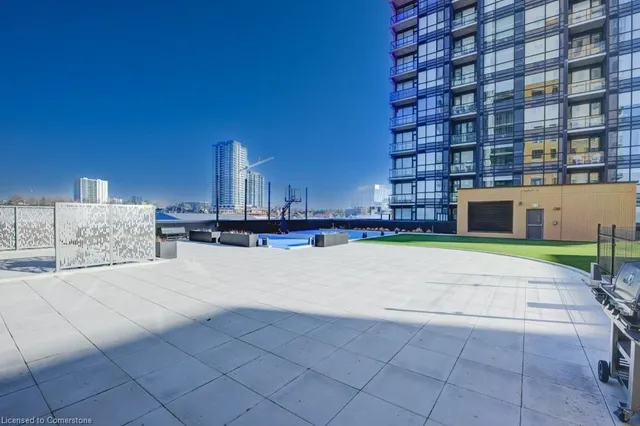 Additional image 8 of 108 Garment Street St Unit 1810