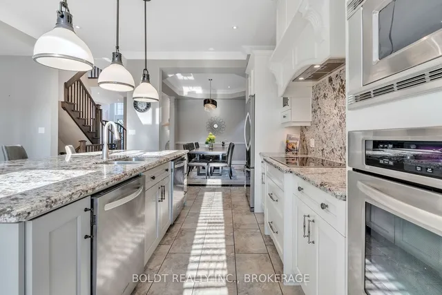 Additional image 13 of 47 Lorupe Crt