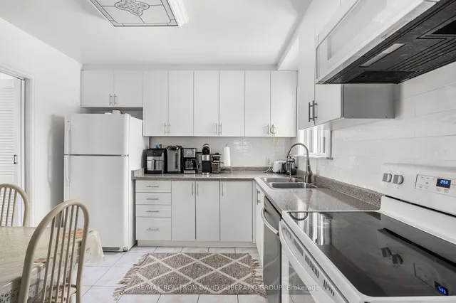 Additional image 10 of 68 Acton Ave