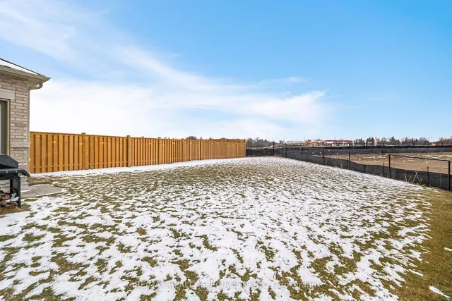 Additional image 33 of 38 Holcomb Terr