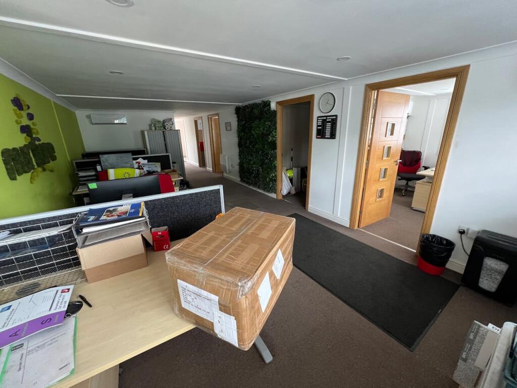 Additional image 5 of Unit 65, Coursers Farm, Coursers Road, Colney Heath, AL4 0PD