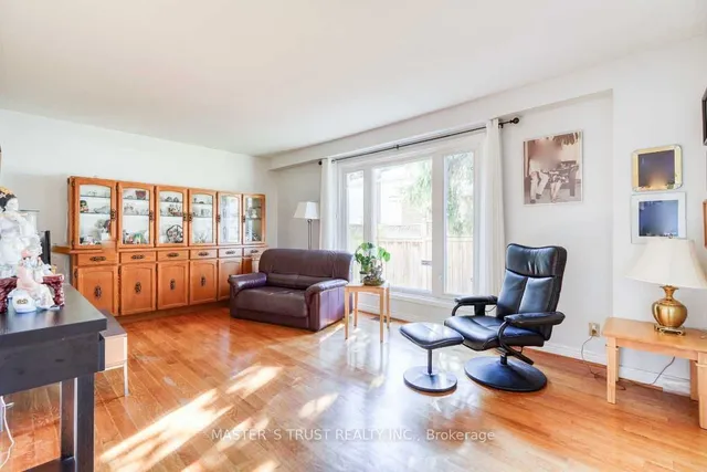 Additional image 10 of 1 Prince Hal Cres