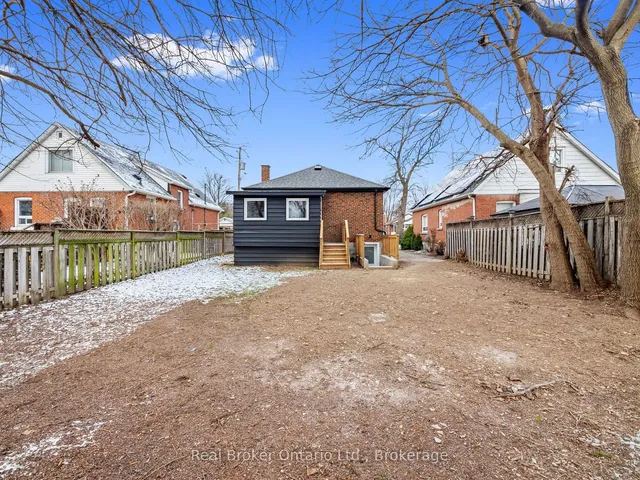 Additional image 34 of 51 Woodbridge Rd