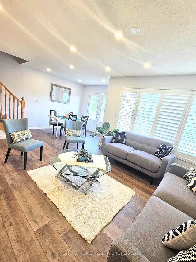 Additional image 18 of 235 SCHREYER Cres