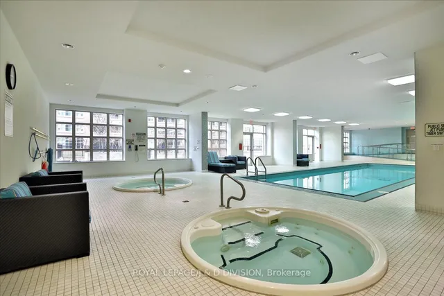 Additional image 23 of 67 East Liberty St Unit TH67