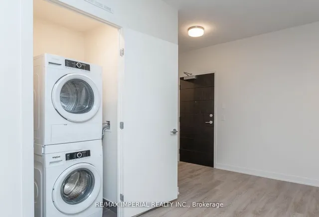 Additional image 14 of 212 King William St Unit 808