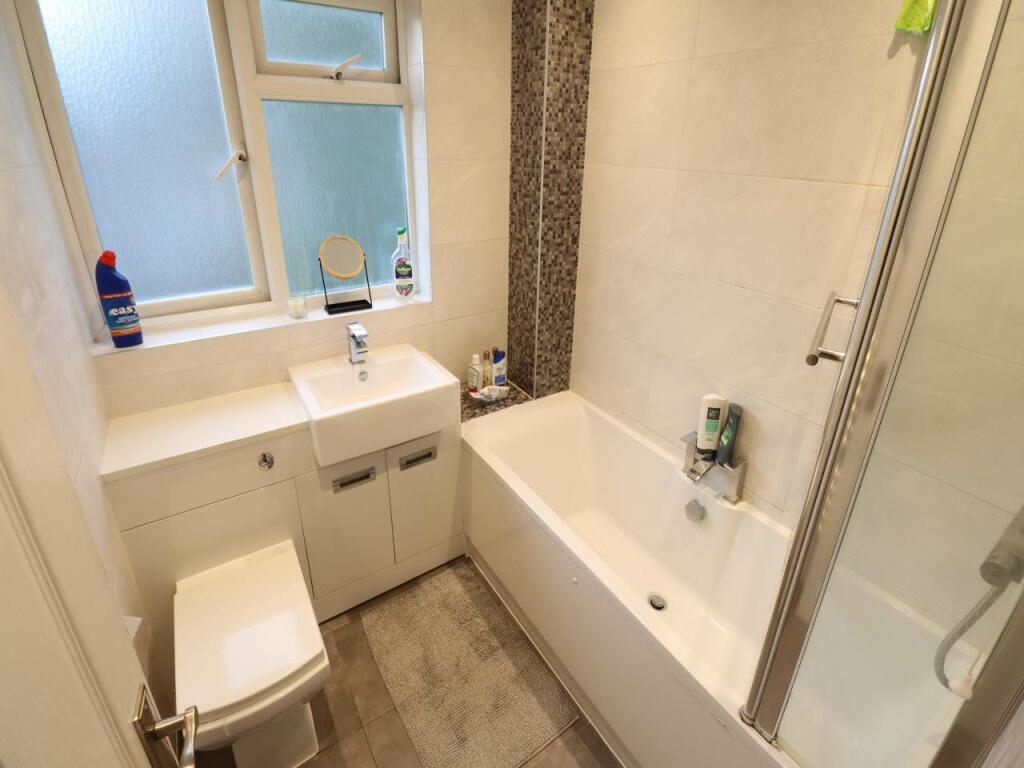 Additional image 5 of Link Walk, Hatfield, Hertfordshire