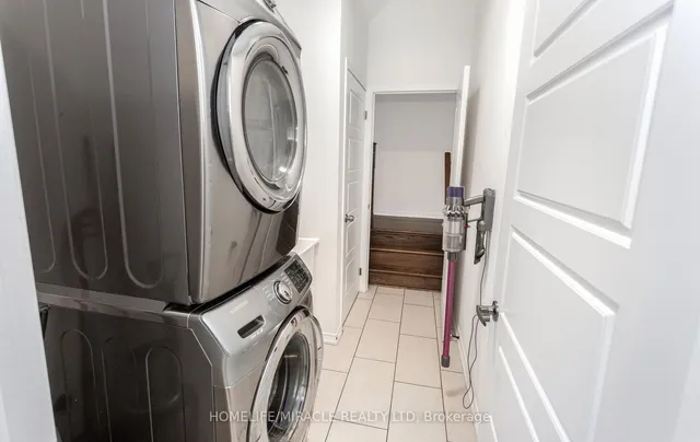 Additional image 28 of 30 Golden Springs Dr