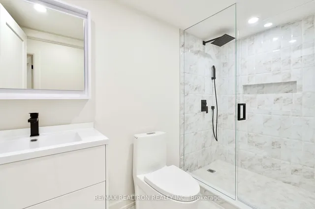 Additional image 38 of 53 Alameda Ave