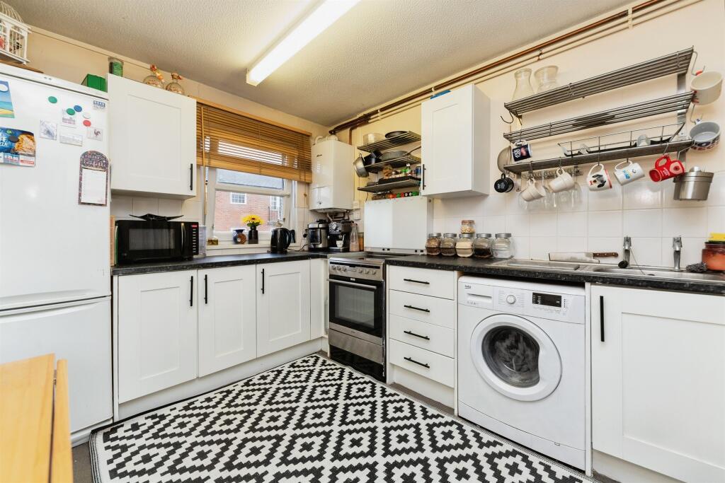 Additional image 5 of Jacobs Ladder, HATFIELD