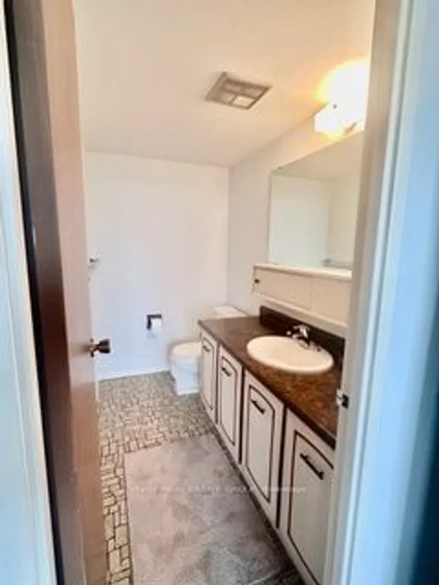 Additional image 7 of 3300 Don Mills Rd Unit 2001