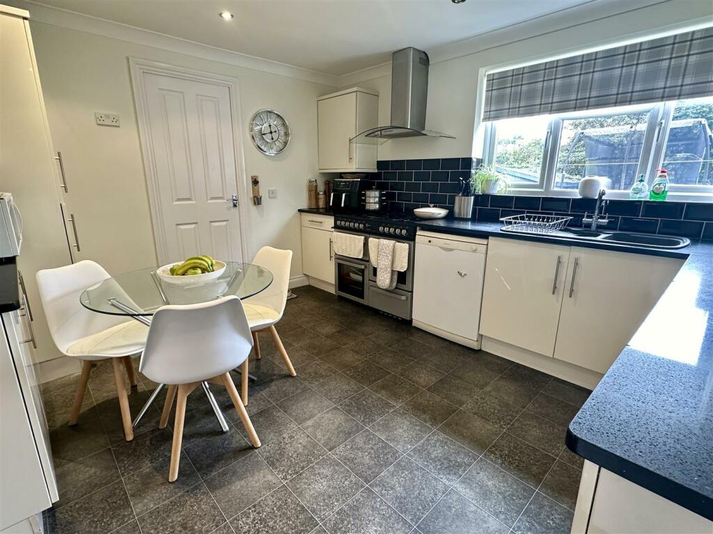 Additional image 8 of Eclipse Road, Alcester