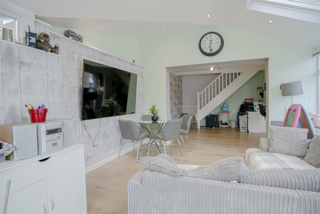 Additional image 12 of Fernlea Drive, Clayton Le Moors