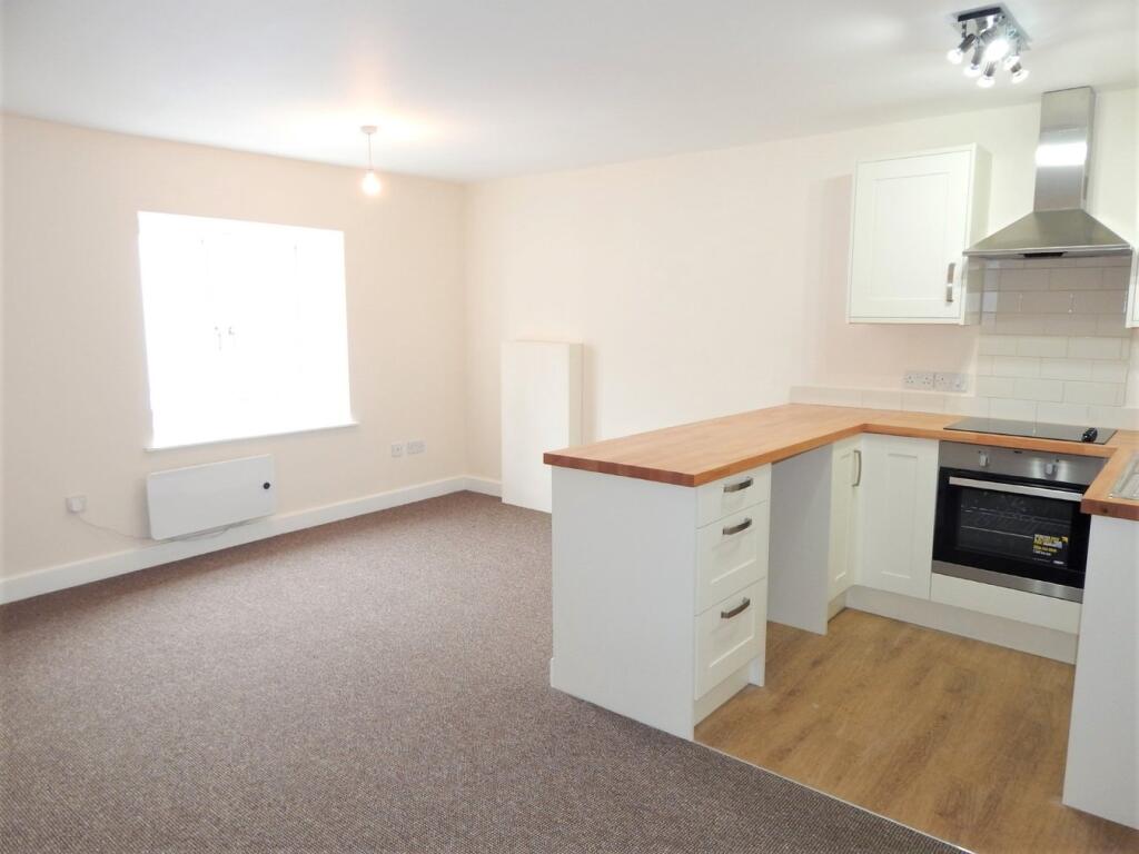 Additional image 8 of Fore Street, Castle Cary, BA7