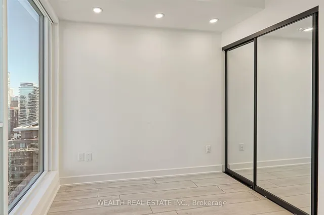 Additional image 22 of 35 Mercer St Unit 3710