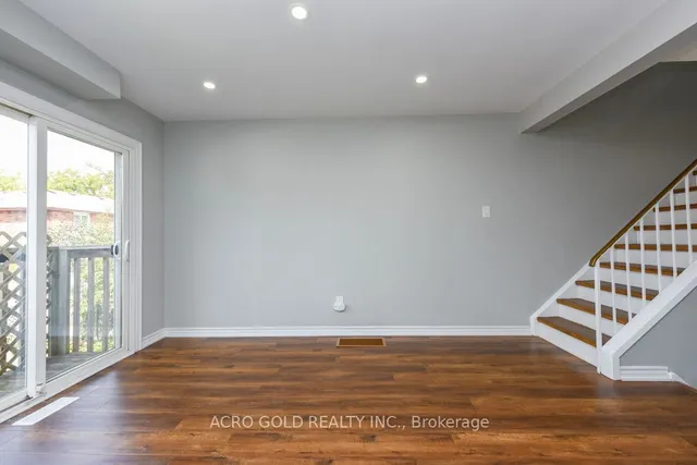 Additional image 8 of 19 Hoskins Sq