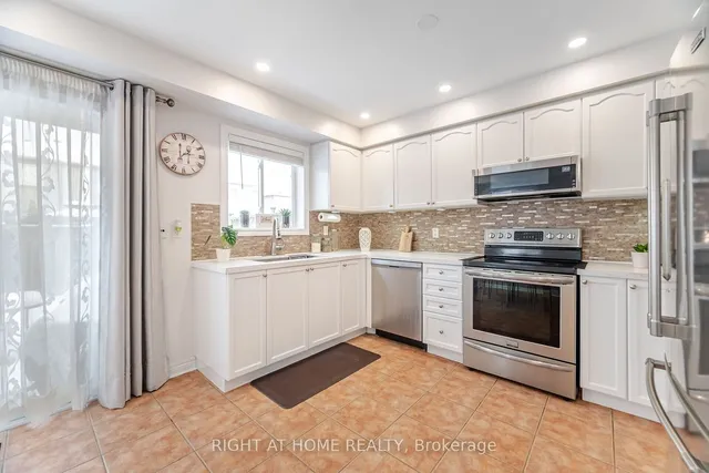 Additional image 14 of 1071 Kennedy Circ