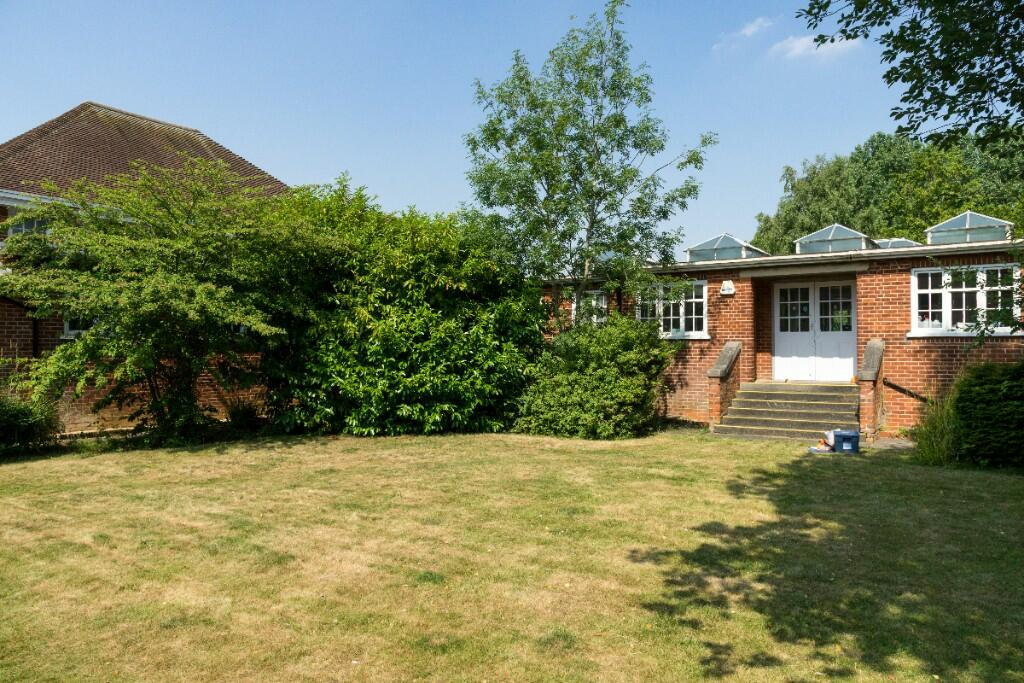 Additional image 5 of Alexander Road, St. Albans, Hertfordshire, AL2