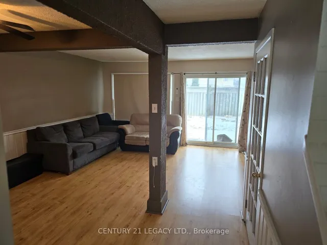 Additional image 3 of 3 Hernon Crt