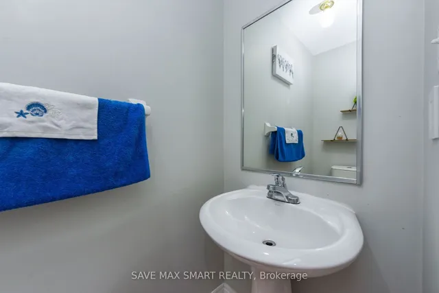 Additional image 10 of 72 Rocky Point Cres