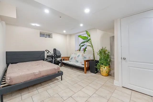 Additional image 28 of 117 Mint Leaf Blvd