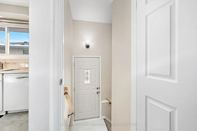 Additional image 14 of 653 Thornwood Ave