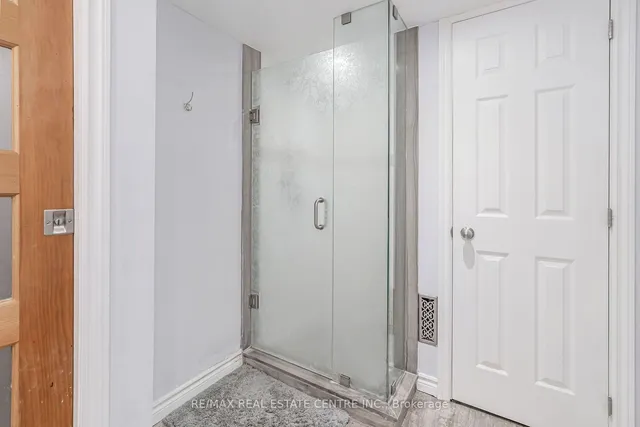 Additional image 28 of 86 Windermere Crt