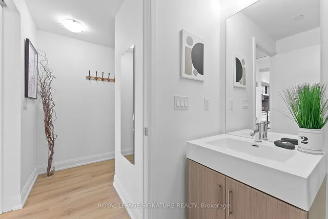 Additional image 11 of 160 Vanderhoof Ave Unit 710